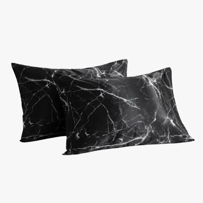 Satin Pillowcase Set.